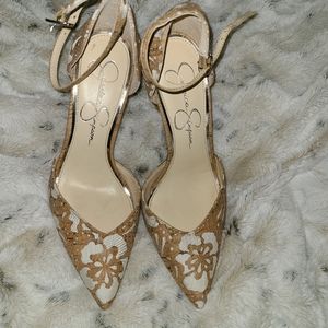 Jessica Simpson Pumps